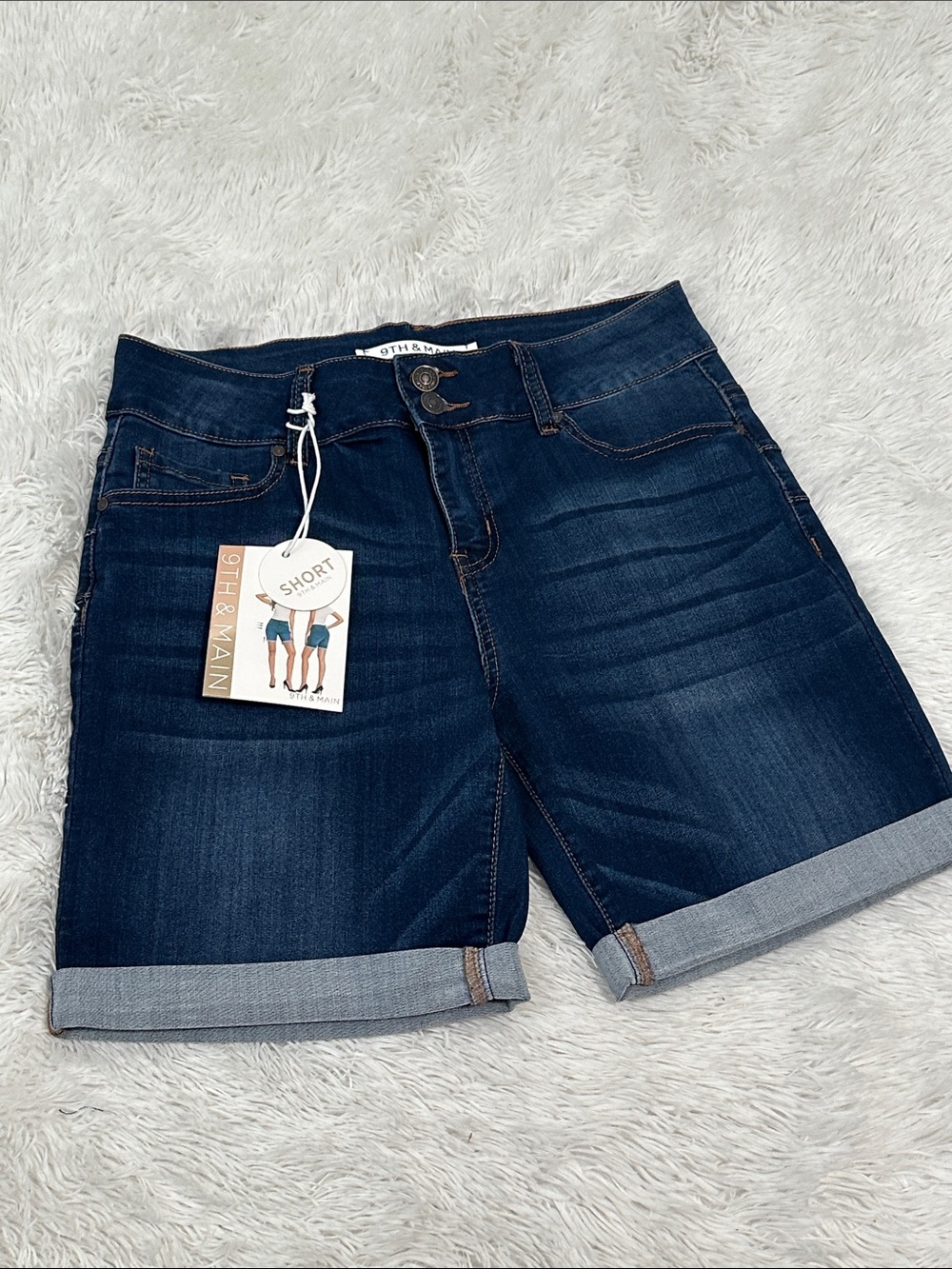 😊 NWT 9th & Main Denim Short
